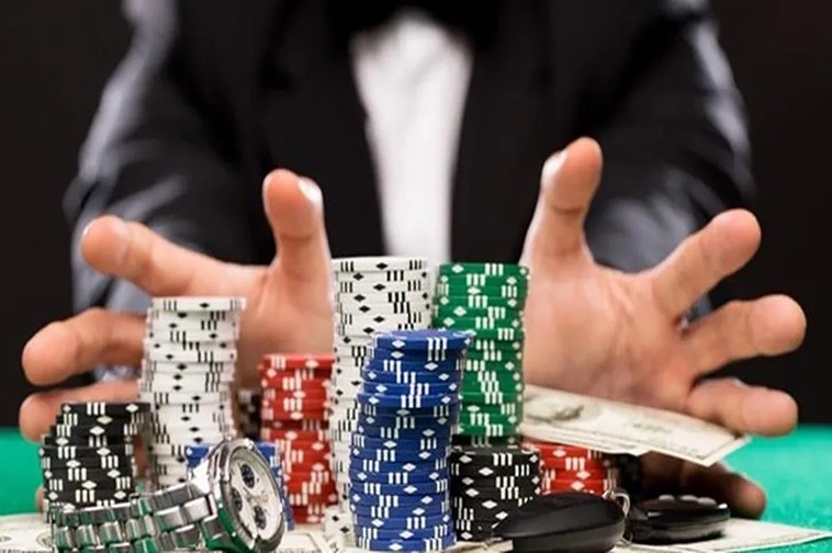 Mẹo Chơi Poker Tại PQ88: Những Sai Lầm Khiến Bạn Thua Cuộc